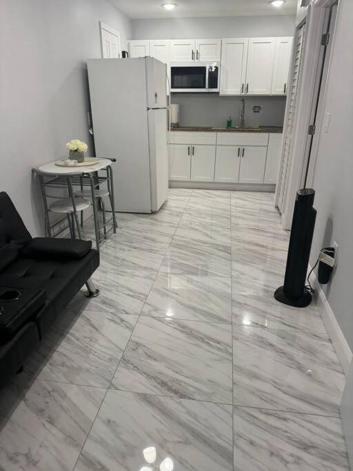 Great Apartment In Valrico Bagian luar foto