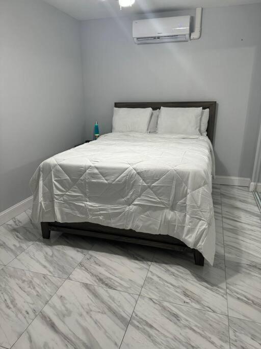 Great Apartment In Valrico Bagian luar foto