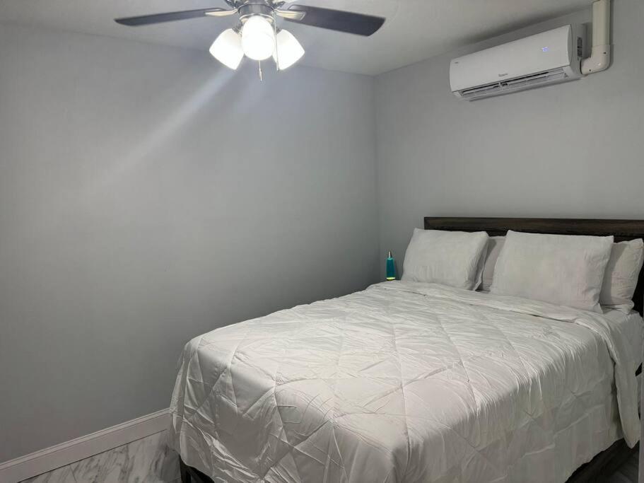 Great Apartment In Valrico Bagian luar foto